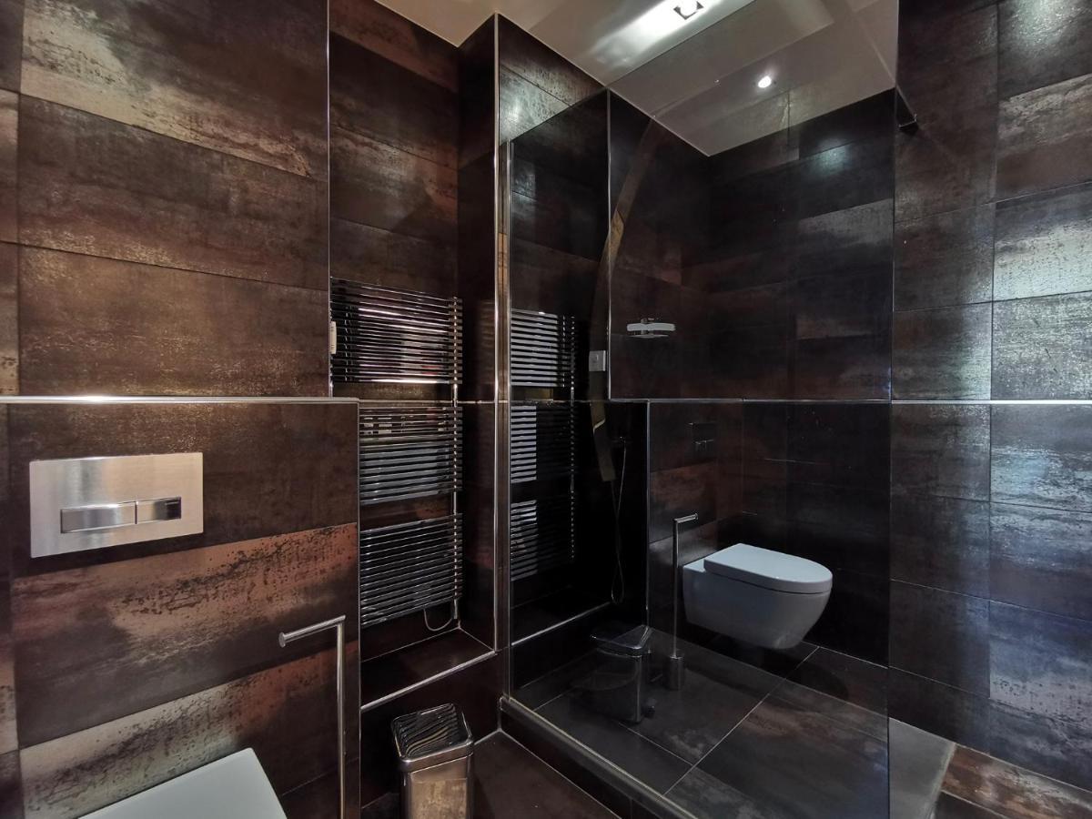 شقة Luxury Baquis نيس المظهر الخارجي الصورة